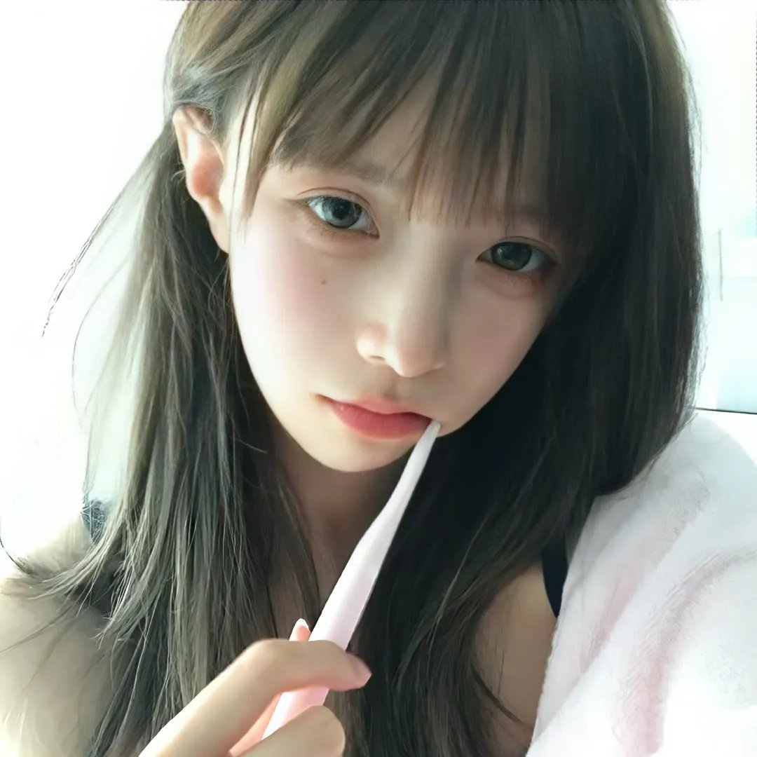 商谍